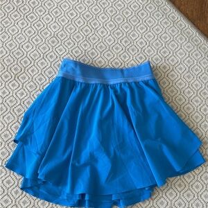 Lululemon Women's skort size 4